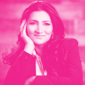 Henna Karna's headshot with a hot pink filter.